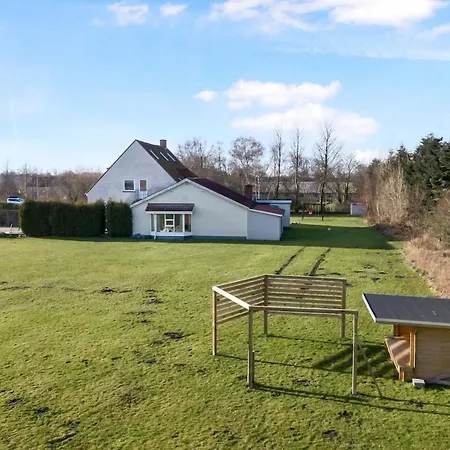 For 12 People With Indoor Pool Ferienhaus Avernæs
